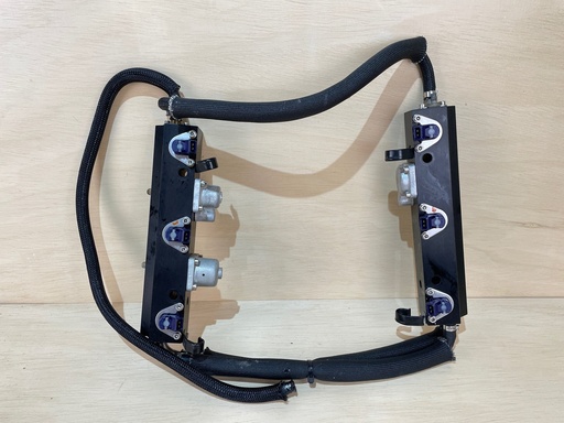 [3191] 1998 Mercury Optimax 135HP Outboard Fuel Rail Assembly With Injectors