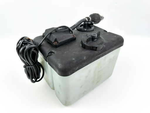 [047518] Johnson Evinrude 2 Stroke Ficht Remote Oil Supply Tank 1.8 Gallons W/ Return