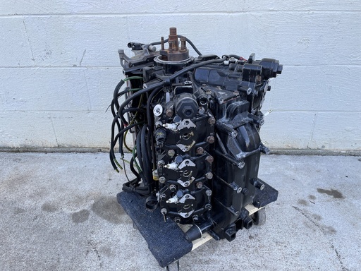[010160] 2007 Evinrude 150HP Etec Crankcase Powerhead Assembly - 547 Hours