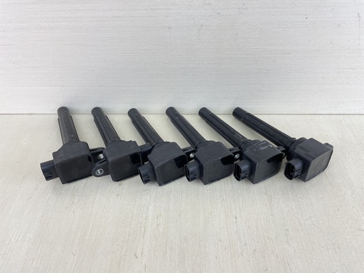 [010340] 2004 Suzuki 225HP 4 Stroke Outboard Ignition Coil Set 33410-93J00