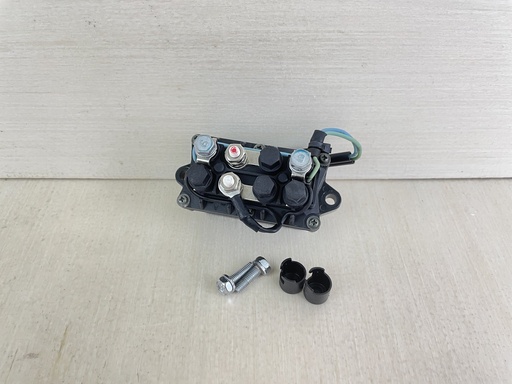 [010470] 2006 Yamaha 60HP 4 Stroke Outboard Trim Tilt Relay Assembly 63P-81950-00-00