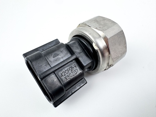 [049231] 2016 Yamaha 150 HP 4 Stroke Outboard Oil Pressure Sensor {mpn} OEM