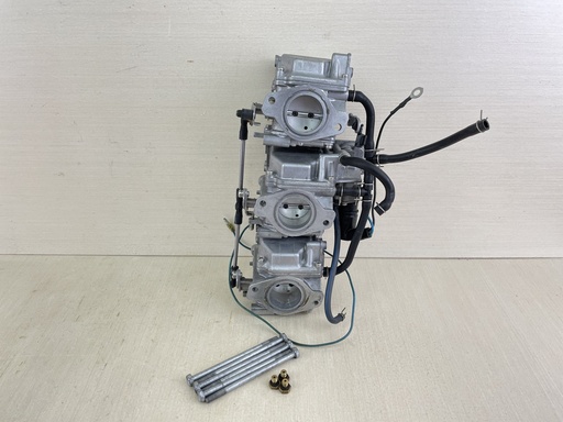[010546] 2004 Yamaha 60HP 2 Stroke Outboard Carburetor Set Top Bottom Middle - Just Serviced