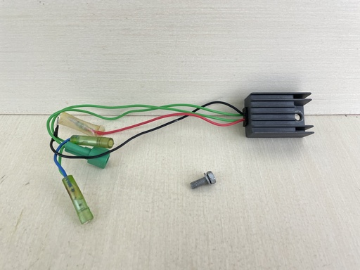 [010527] 2008 Yamaha 70HP 2 Stroke Outboard Rectifier & Regulator Assembly 6H2-81960-10-00