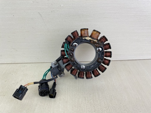[010656] 1995 - 2000 Yamaha 50HP 4 Stroke Outboard Stator & Base Assembly 62Y-85510-01-00