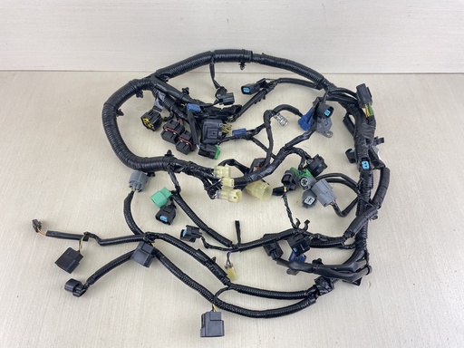 [010703] 2005 Honda 225HP 4 Stroke Outboard Engine Wire Harness 32100-ZY3-020