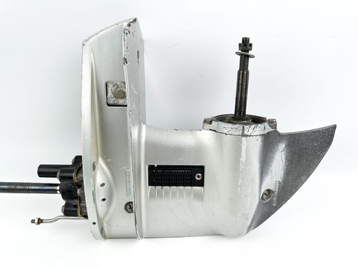 [050574] 2003 Honda 15 HP 4 Stroke Outboard Lower Unit Gear Case {mpn} OEM