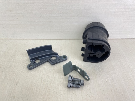 [010722] 2002 Yamaha 200HP 2 Stroke Outboard Cable Cover Plate Grommet Set  64D-42738-00-5B