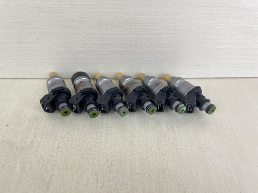 [010739] 2002 Yamaha 200HP 2 Stroke Outboard Fuel Injector Set Assembly 65L-13761-00-00