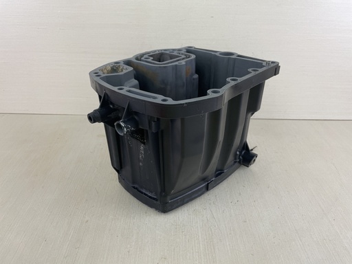 [010881] 2007 Suzuki 140HP DF140 4 Stroke Outboard Oil Pan Assembly 11501-90J04-0EP