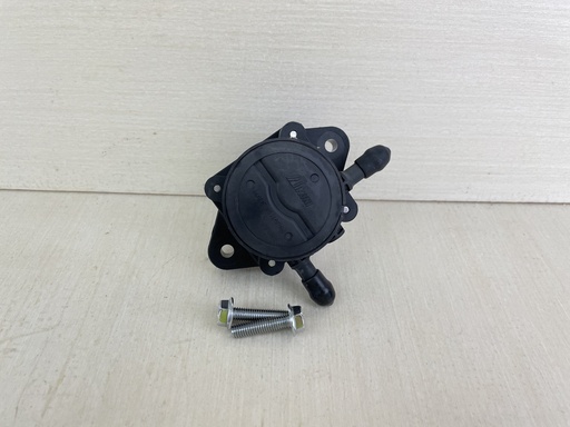 [010909] 2005 Suzuki 140HP 4 Stroke Outboard Fuel Pump Assembly 15100-90J11