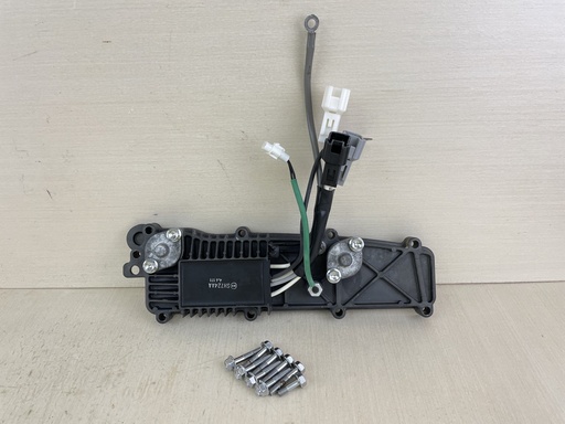 [010917] 2005 Suzuki 140HP DF140 4 Stroke Outboard Rectifier Regulator Assembly 32800-90J30