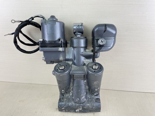 [010631] Yamaha 115HP 4 Stroke Outboard Power Trim & Tilt Unit Assembly 68V-43800-02-4D
