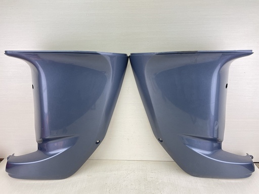 [010993] 2003 Yamaha 225HP 4 Stroke Outboard Lower Apron Cowling Cover Set 69J-42771-00-8D