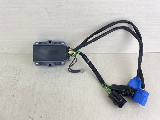 [011001] 2003 Yamaha 200 225 HP 4 Stroke Outboard Rectifier & Regulator Assembly 69J-81960-10-00