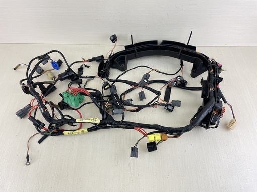 [011045] 2003 Yamaha 225HP 4 Stroke Outboard Engine Wire Harness 69J-82590-30-00