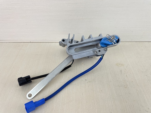 [009843] 2011 Yamaha 150HP 4 Stroke Outboard Switch & Bracket Assembly 69J-8259F-00-00