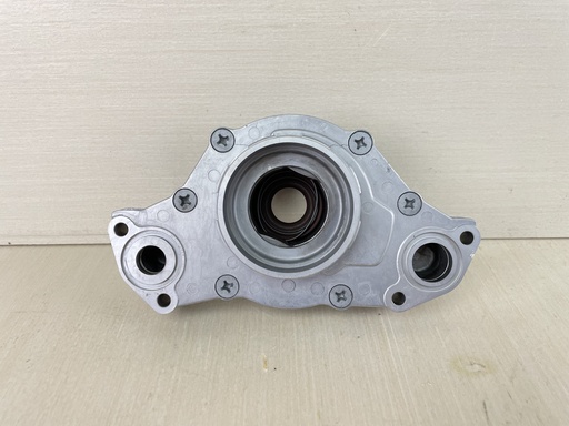 [009968] 2011 Yamaha 150HP 4 Stroke Outboard Oil Pump Assembly 63P-13300-02-00