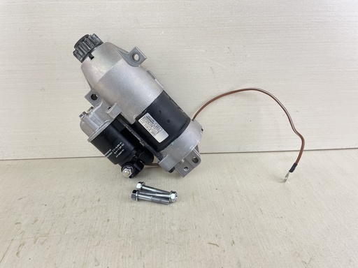 [009970] 2011 Yamaha 150HP 4 Stroke Outboard Starter Motor Assembly 6BR-81800-01-00