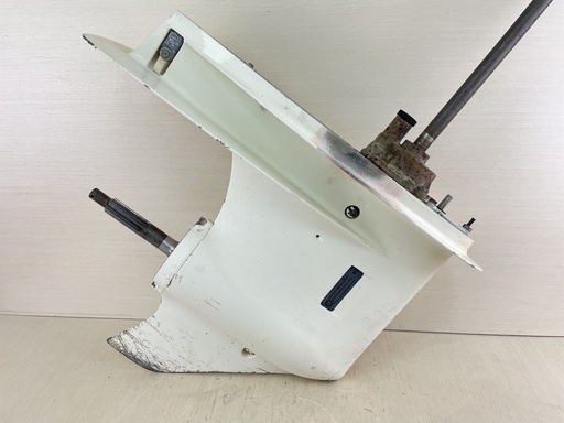 [009215] 2003 Suzuki 140HP 4 Stroke Outboard 20" Lower Unit Gear Case RH 55100-90803-0EP