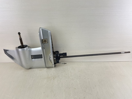 [009760] 2001 Honda 8 9.9 HP 4 Stroke Outboard 20" Lower Unit Gear Case 41005-ZW9-631ZA