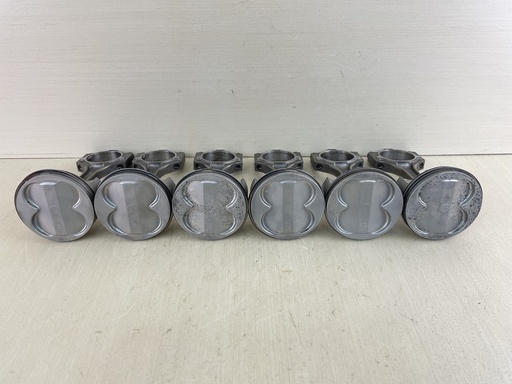 [010674] 2002-2005 Yamaha 200 225 HP 4 Stroke Outboard Piston & Connecting Rod 69J-11631-00-B0