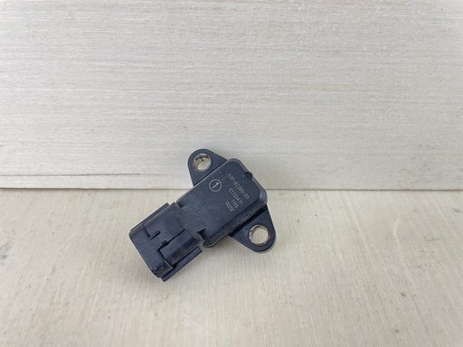 [010586] 04 + Yamaha 150HP 4 Stroke Outboard Pressure Sensor 63P-82380-00-00