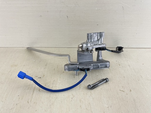 [010150] 2012 Yamaha 150HP 4 Stroke Outboard Switch & Bracket Assembly 69J-8259F-00-00