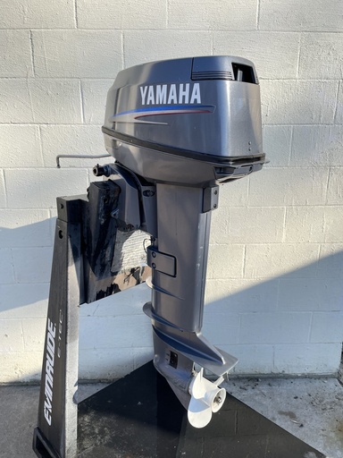 [010393] 2006 Yamaha 25HP 2 Stroke Outboard Long Shaft W/ Controls