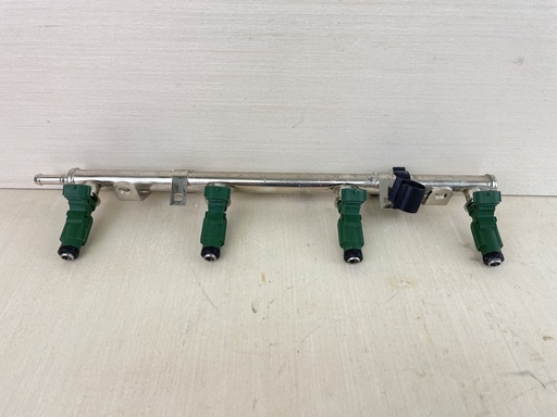 [011183] 11 - 2020 Yamaha 150HP 4 Stroke Outboard Fuel Injector With Rail 63P-13761-01-00