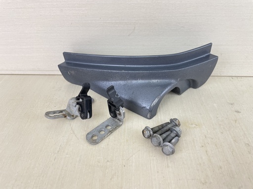 [011150] 05-2014 Yamaha 150HP 4 Stroke Outboard Cable Cover Plate 63P-42738-00-8D