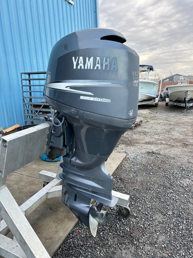 [057702] 2005 Yamaha 150 HP 4 Stroke Outboard Engine Complete {mpn} OEM