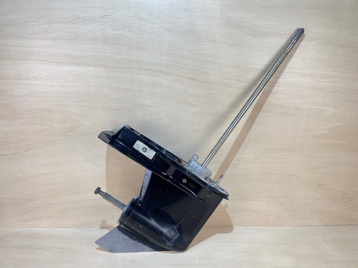 [2769] 2014 Mercury 40HP Lower Unit Gear Case 20" - 893680T04