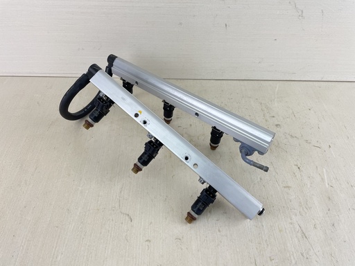 [011262] 2006 Honda BF 200 HP 4 Stroke Outboard Fuel Injector Set W/ Rail 16450-ZY6-003