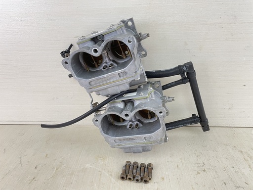 [010860] 91 - 1997 Evinrude Johnson 112 115 HP 2 Stroke Outboard Carburetor Set 0437205