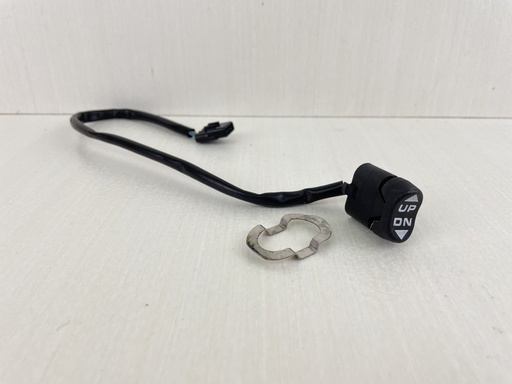 [009332] Honda Outboard Trim Tilt Switch Button 35640-ZZ3-003