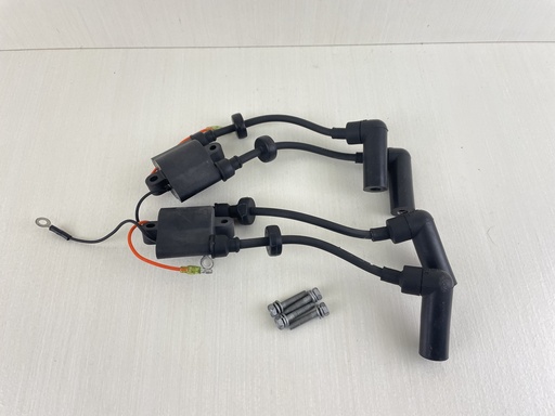 [010438] 2002 Yamaha 60HP 4 Stroke Outboard Ignition Coil Set 62Y-85570-00-00
