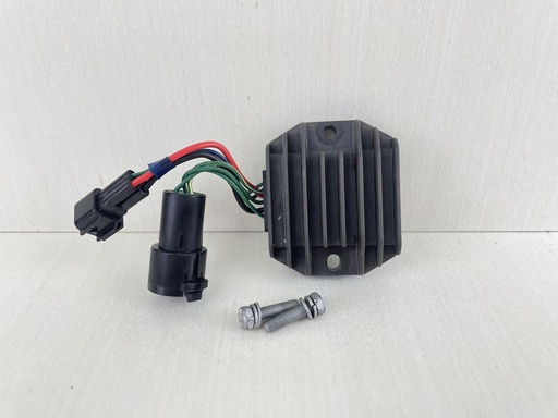 [010522] 2002 Yamaha 50HP 4 Stroke Outboard Regulator Rectifier Assembly 64J-81960-00-00