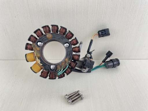 [010633] 01-2004 Yamaha 50 60 HP 4 Stroke Outboard Stator W/ Base 64J-85510-00-00