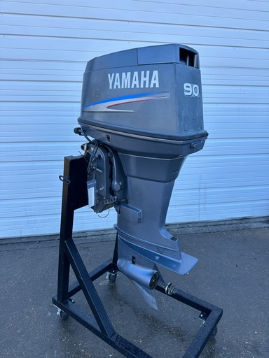 [059867] 2004 Yamaha 90 HP 2 Stroke Outboard Engine Complete {mpn} OEM