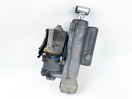 [060200] 1996 Honda 50 HP 4 Stroke Outboard Power Trim Tilt Unit {mpn} OEM