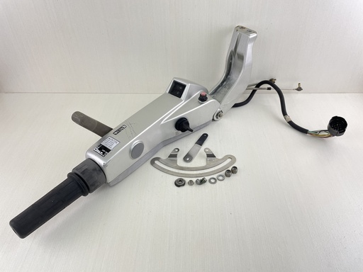 [011424] 2004 Honda 30HP 4 Stroke Outboard Big Tiller Handle Steering Setup