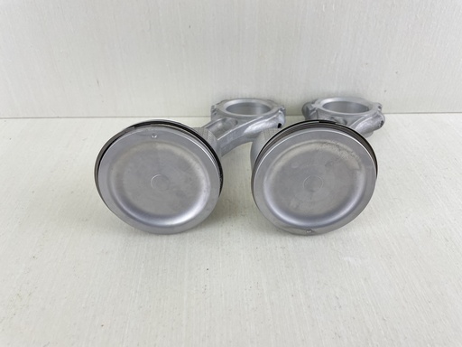 [011412] 2011 Suzuki DF 25 HP 4 Stroke Twin-V Piston & Connecting Rod 12111-95J00-0B0