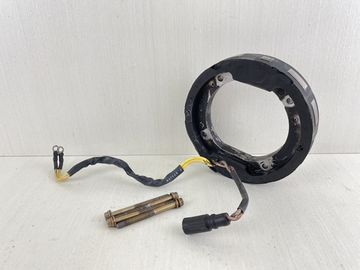 [011385] 1996 Evinrude Johnson 90HP Stator Assembly 3 / 9 Amp 0583536 0763767