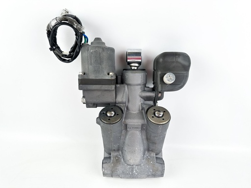 [061999] 2004 Honda 135 HP 4 Stroke Outboard Power Trim Tilt Unit {mpn} OEM