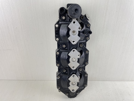 [011758] 2004 Evinrude 75 90 HP Etec Outboard Cylinder Head 5005198