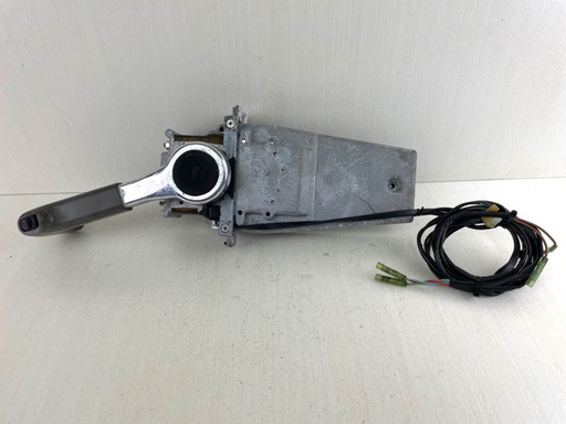 [011871] Yamaha Top Mount Binnacle Control Box 704 For Parts