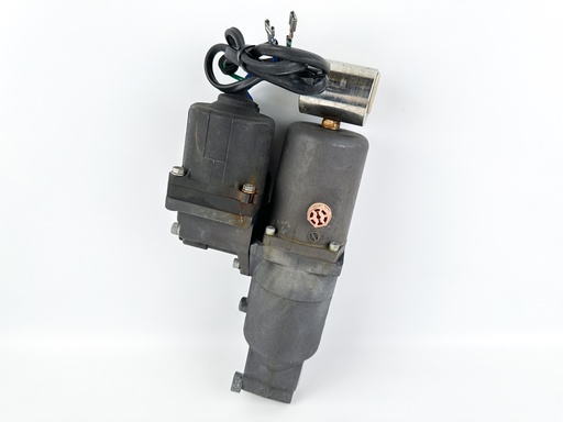 [063118] 2004 Suzuki 115 HP 4 Stroke Outboard Power Trim Tilt Unit {mpn} OEM