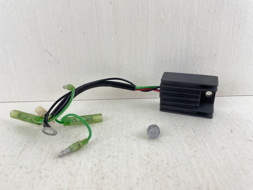 [011997] 1997 Yamaha 25HP 2 Stroke Outboard Rectifier Regulator Assembly 6J8-81960-00-00