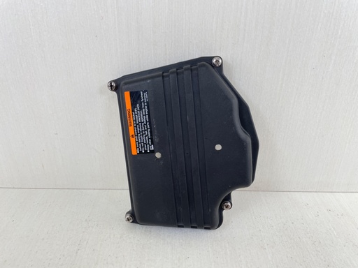 [012008] 1997 Yamaha 20 25 HP 2 Stroke Outboard Air Into Cover Box 6L2-14418-00-00